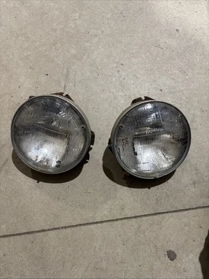 Chevrolet Monte Carlo 1971 cucharones de faros y anillos de ajuste Foto 1 de 4