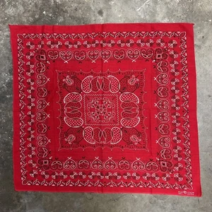 Vtg 30's 40's Red Bandana Elephant Trunk Down Fast Color Selvedge 15.75” x 17.5” - Picture 1 of 4