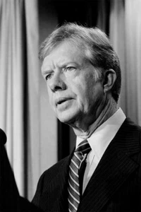 Portrait Of President Jimmy Carter Print Canvas Wall Art Home - POSTER 20x30 - Picture 1 of 3
