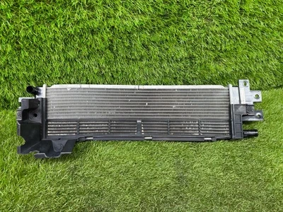 Infiniti Q50 Q60 3.0 2016-2024 radiador auxiliar refrigeración turbo intercambio de calor Foto 1 de 4