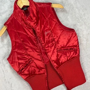 Guess Women's M Red Quilted Satin Puffer Vest Zippered Pockets Ribbed Hem Y2K - Picture 1 of 9
