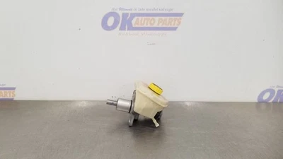 11 AUDI R8 CILINDRO MAESTRO FRENO Foto 1 de 4