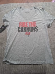 NWT Women's Tampa Bay Buccaneers Nike Gray Fire The Cannons T-Shirt Large New - Picture 1 of 5