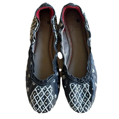 198 美元全新无标签 TIMBUKTU Blk 皮革芭蕾平底刺绣鞋 EU37;US5 — 第 1/4 张图片