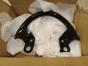 Suzuki OEM 46211-10L00 HANDLE,PILLION RIDER - Picture 1 of 2