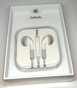 Apple EarPods (MD827LL/A) with Remote and Microphone - White Ear Pods - Picture 1 of 7
