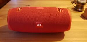  JBL Bluetooth Box Rot neuwertig nur einmal angehört !!!