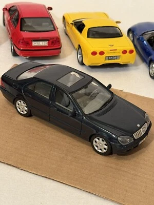Mercedes-Benz S-Class Diecast Car 1/26 Maisto Pre-Owned - Image 1 of 4