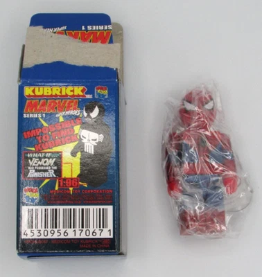 MEDICOM KUBRICK MARVEL СУПЕРГЕРОИ СЕРИИ 1 ЧЕЛОВЕК-ПАУК В ЗАВОДСКОЙ УПАКОВКЕ НЕРАСПЕЧАТАННЫЙ - Изображение 1 из 2