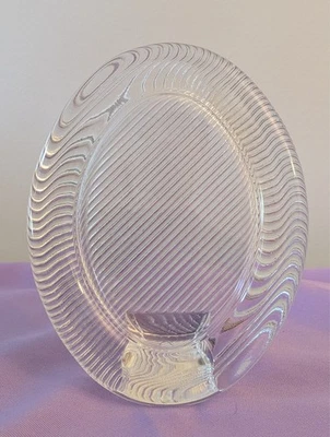 Marco de fotos ovalado cristal transparente Mikasa "Retratos pulidos" - independiente Foto 1 de 4