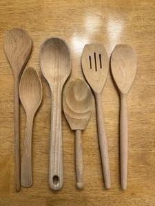 Lot Of 6 Wooden Carved Spoons Mixed Sizes Country Farmhouse Solid Wood - Bild 1 von 23