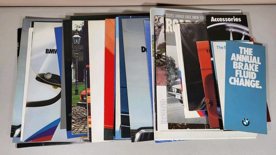 Большой лот винтажных брошюр каталогов листовок почтовых отправлений 1980-е 1990-е BMW - Изображение 1 из 4