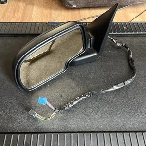 Espejo retrovisor lateral para conductores Chevy Silver LT 2006 motorizado y térmico fabricante de equipos originales 15124827 - Imagen 1 de 23