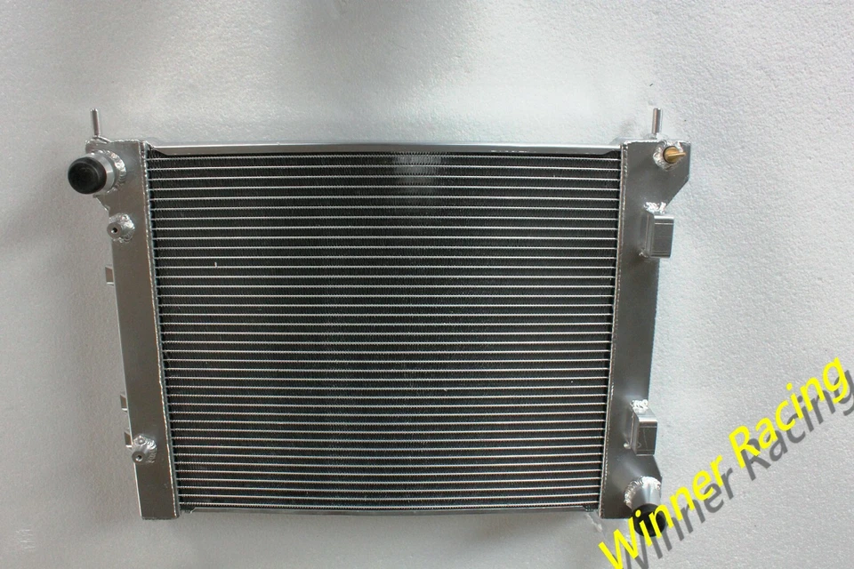 铝制散热器适用于菲亚特 500 312 1.3D 1.4 09-17;菲亚特熊猫 312 0.9 1.3D 12-17 — 第 1/4 张图片