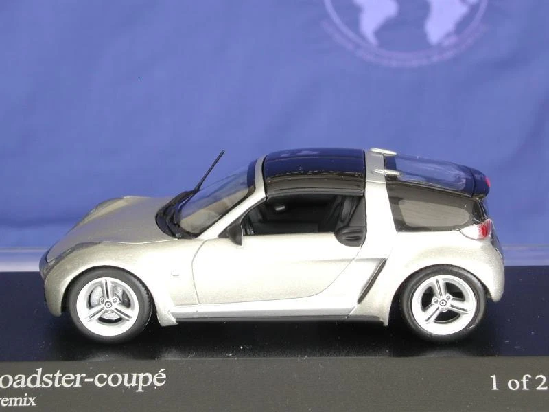 Minichamps 32121 SMART Roadster Coupe '03 Grey Metallic 1/43 Scale Die-cast MIB - Image 1 of 1