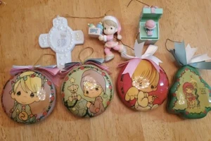 Vintage 1990s Precious Moments Enesco Christmas Ornaments Lot Of 7 Items - Picture 1 of 13