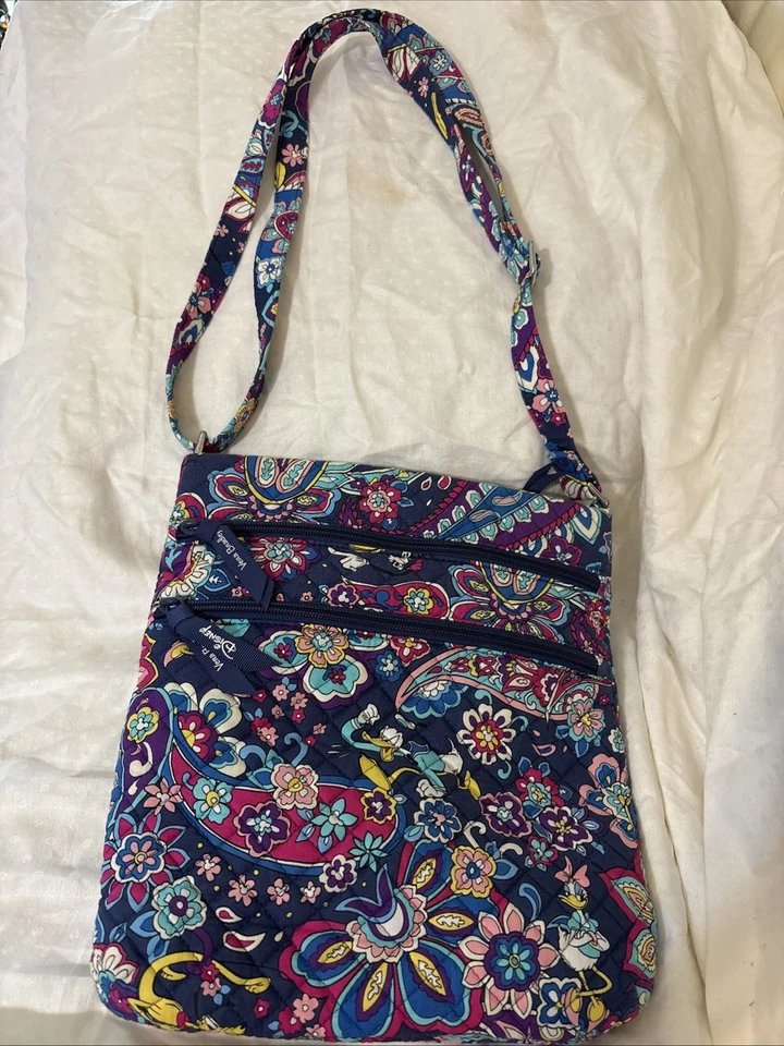 Vera Bradley Disney Triple Zip Hipster Purse Daisy Sensational Six Paisley EUC - Image 1 of 4