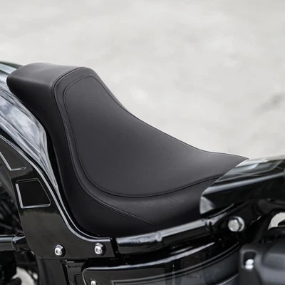 Asiento de conductor solo apto para Harley Softail Heritage Classic Street Bob 18-Up Foto 1 de 4