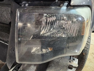 Затененный фон для левой фары водителя подходит для 07–14 Expedition 1241783 - Изображение 1 из 4