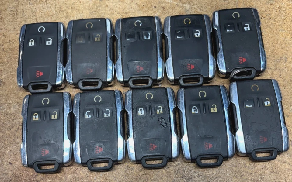 LOT OF 10 OEM CHEVROLET  STANDRAD   KEYLESS ENTRY FOB LOT  M3N-32337100 4 BUTTON - Image 1 of 4