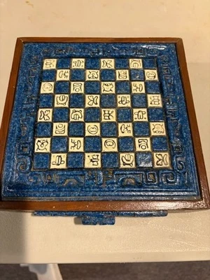 Juego de ajedrez azteca maya vintage mini completo azul y blanco 8x8 pulgadas Foto 1 de 3