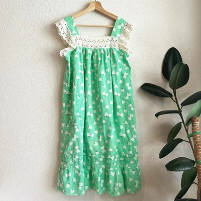 Vestido Pinafore vintage pequeno? Coquett retrô com estampa de morango novidade casa de campo pradaria - Imagem 1 de 4