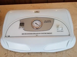 Diamond Microdermabrasion Machine IB-6000 (Professional Use) - Picture 1 of 4