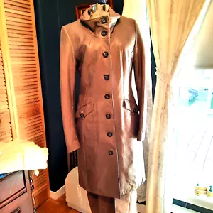 DANIER Womens Beautiful Design Knee Length Taupe Leather Coat SZ XS (7-8) - Picture 1 of 17