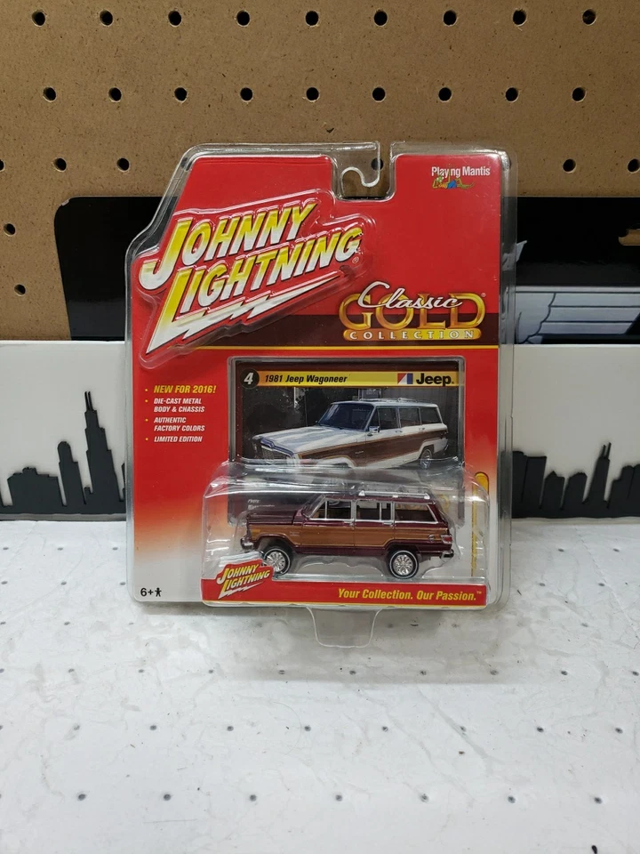Jeep Wagoneer 1981 Johnny Lightning Classic Gold Collection con adornos de madera Foto 1 de 3