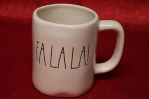 RAE DUNN ARTISAN COLLECTION BY MAGENTA "FALALA!" COFFEE TEA MUG - NEW - Imagen 1 de 1