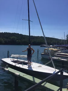 Segelboot TRIAS, Daysailer guter Zustand, ein moderner Klassiker - Bild 1 von 8
