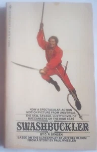 Libro Swashbuckler 1976 segunda impresión D.R. Bensen Now A Super Motion Picture de colección - Imagen 1 de 11