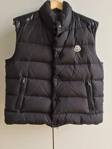 MONCLER Daunenweste CHEVAL schwarz Größe 3 sehr guter Zustand - Bild 1 von 14