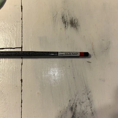 AVON Glimmersticks Lip Liner True Red N401 - NOS - BNIP - Discontinued  - Image 1 of 3