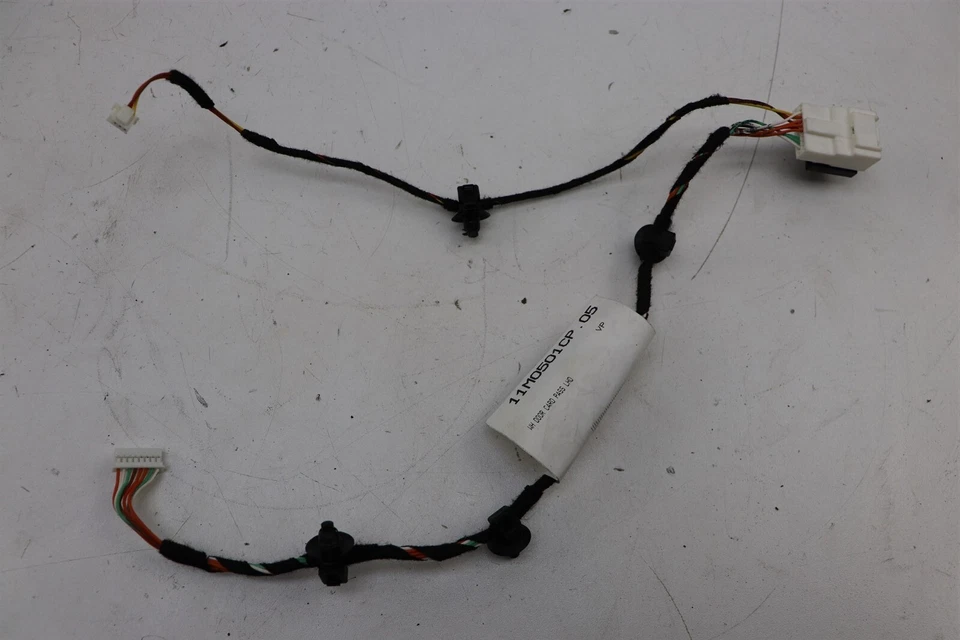 Arnés de cableado LHD panel tarjeta puerta pasajero McLaren 650S 2016 11M0501CP.05 J232 Foto 1 de 1