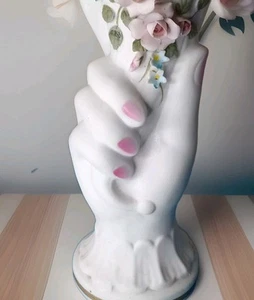 LAMOUR Vintage weiße Hand rosa Nagel Vase 3D Rosen Goldrand selten Original 8" - Bild 1 von 17
