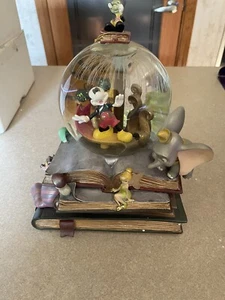 Disney Store 75. Jahrestag der Liebe und des Lachens Schneekugel Musik Mickey - Bild 1 von 10
