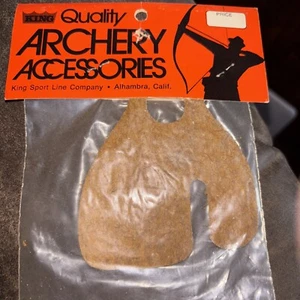 King Sport Line Co. Calf hair shooting finger tab bow, Large, Left Hand - Picture 1 of 2