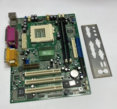 SIS 630 (P6S630E/S3L) Socket 370 Motherboard with 3 x PCI Slots and Backplate - Image 1 of 4