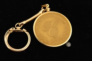 Sears Roebuck 1965-1975 Coin Medallion Commemorative Keychain - Picture 1 of 2