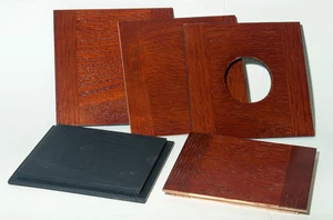 1 Wooden Lensboard 4.25" Sq. for Kodak/Folmer Graflex "Clinical View" 5x7 camera - Picture 1 of 4