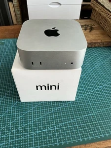 Apple Mac Mini M4 Chip WARRANTY until Dec 2025 16GB Ram 256GB SSD - Picture 1 of 6