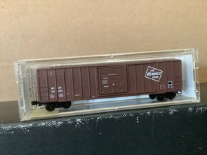 Milwaukee Road N Scale 51' 3-3/4" Rib Side Mechanical Reefer, MTL 25310-MINT - Picture 1 of 7