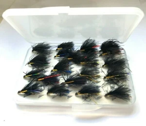 Verschiedene Auswahl Fliegenfischen KORMORANE Free Flybox. 6 Farben STACHELIG/STACHELLOS - Bild 1 von 2