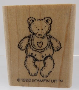 Timbro Orso con pagliaccetto e bavaglino ©1998 Stampin' Up! - Foto 1 di 2