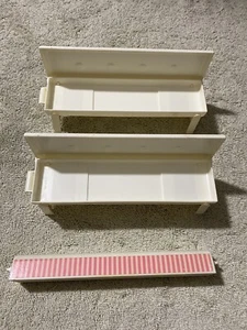 Vintage 1992 Barbie Fold N Fun Dollhouse Replacement White Table Mattel Parts - Picture 1 of 3