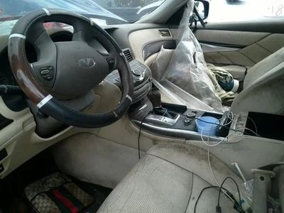 Brake Master Cylinder Thru 05/31/16 Fits 14-16 INFINITI Q70 313366 - Image 1 of 4