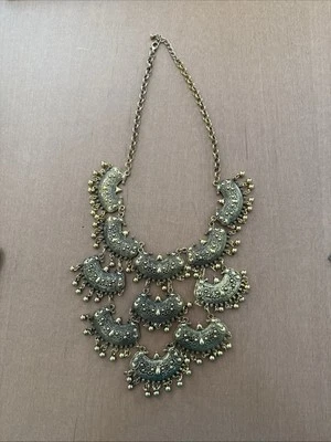 "Collar estilo babero tono dorado 20""" Foto 1 de 4