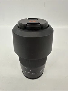 Sony 75-300mm f/4.5-5.6 Alpha DT / A-Mount Telephoto Zoom Macro Lens Working - Picture 1 of 14