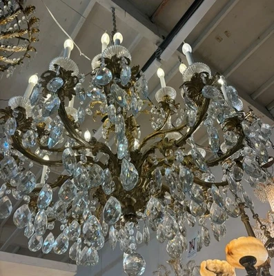 Candelabro espetacular grande de latão/cristal folheado a ouro - Imagem 1 de 2